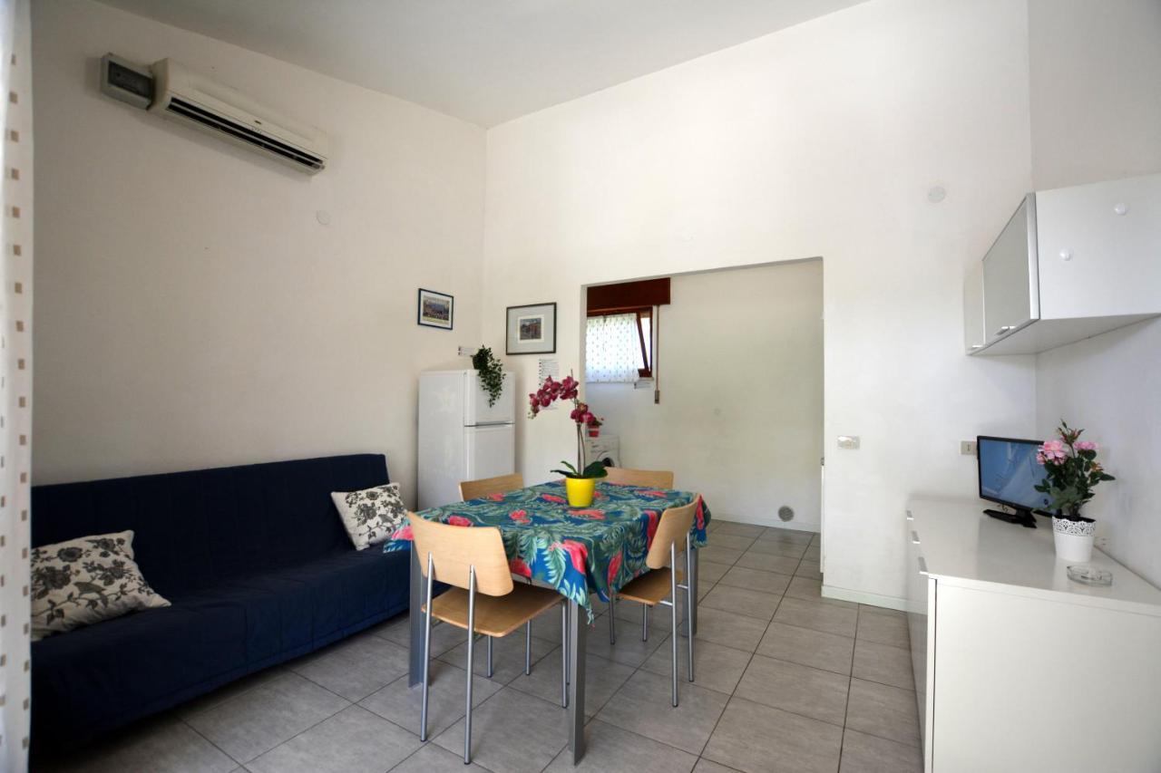 Lignano Comfort Lignano Sabbiadoro Exteriör bild